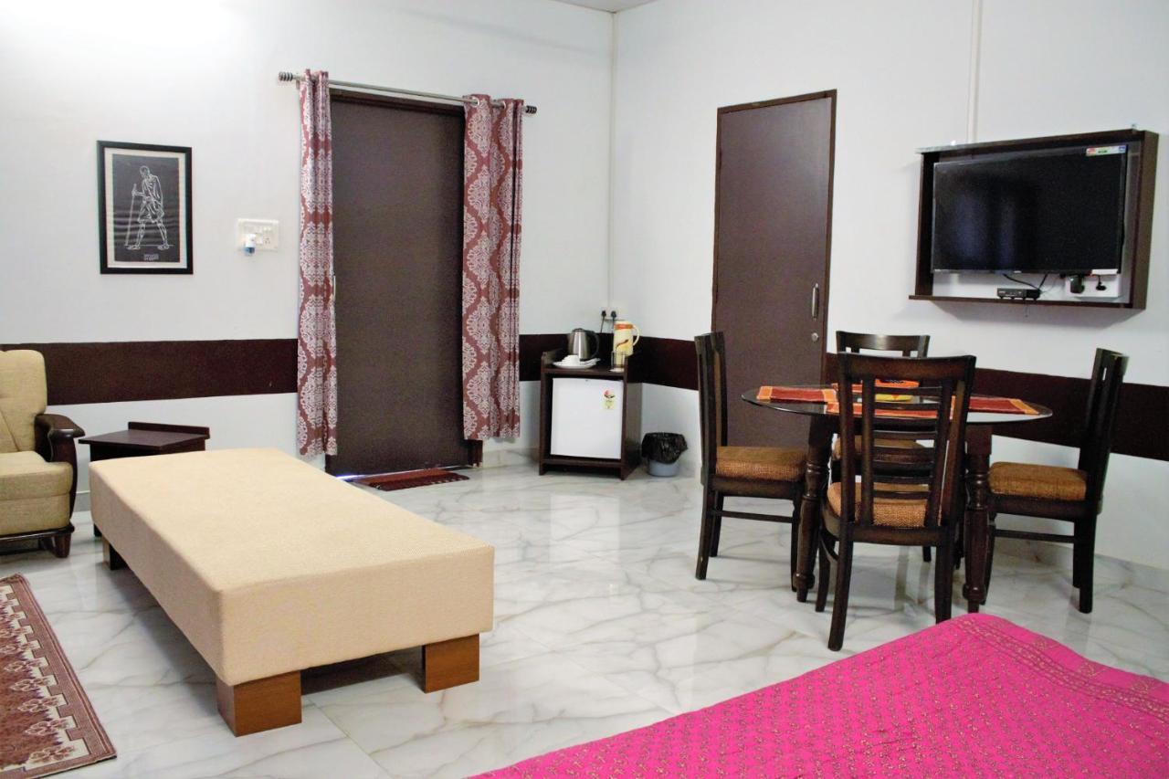 Shivir Aranya - Wilderness Resort Alvar Kültér fotó