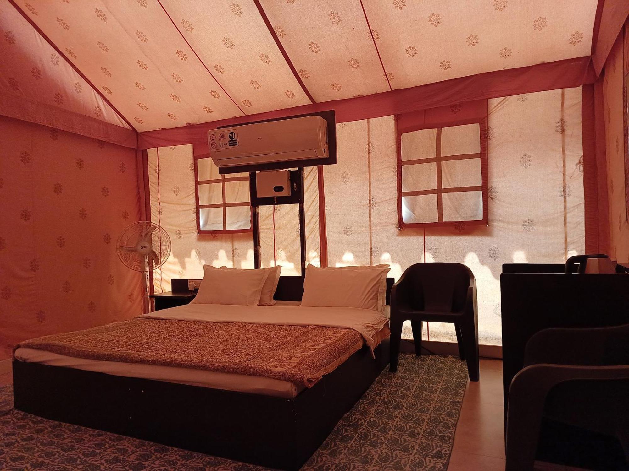 Shivir Aranya - Wilderness Resort Alvar Kültér fotó