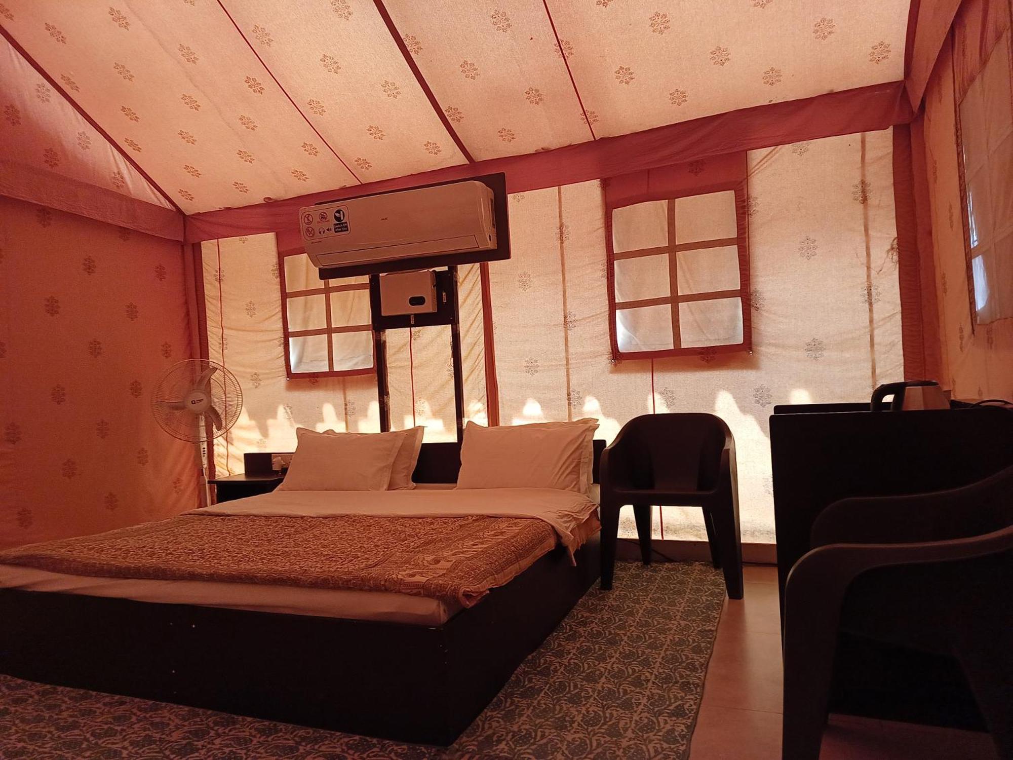 Shivir Aranya - Wilderness Resort Alvar Kültér fotó