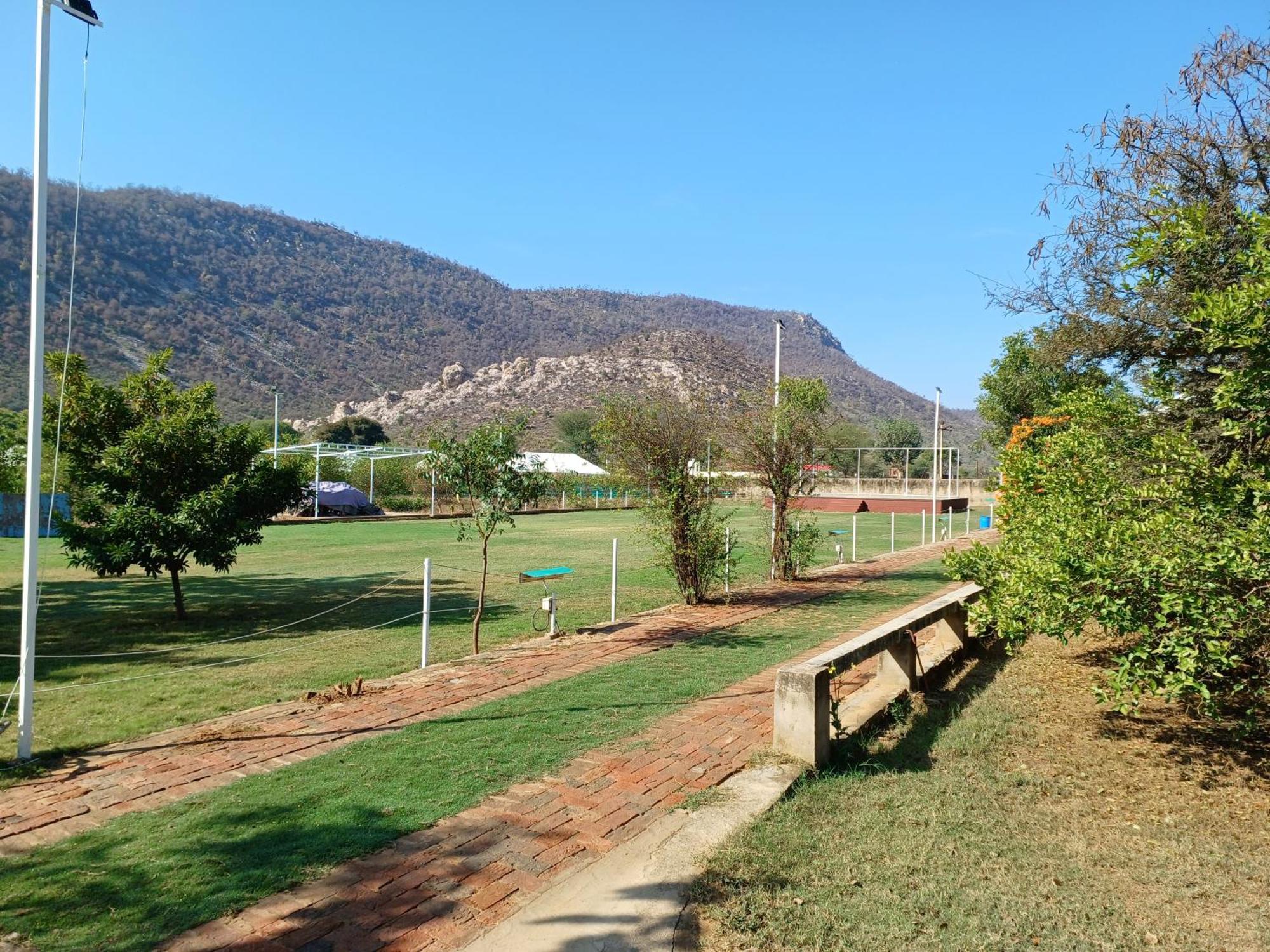 Shivir Aranya - Wilderness Resort Alvar Kültér fotó